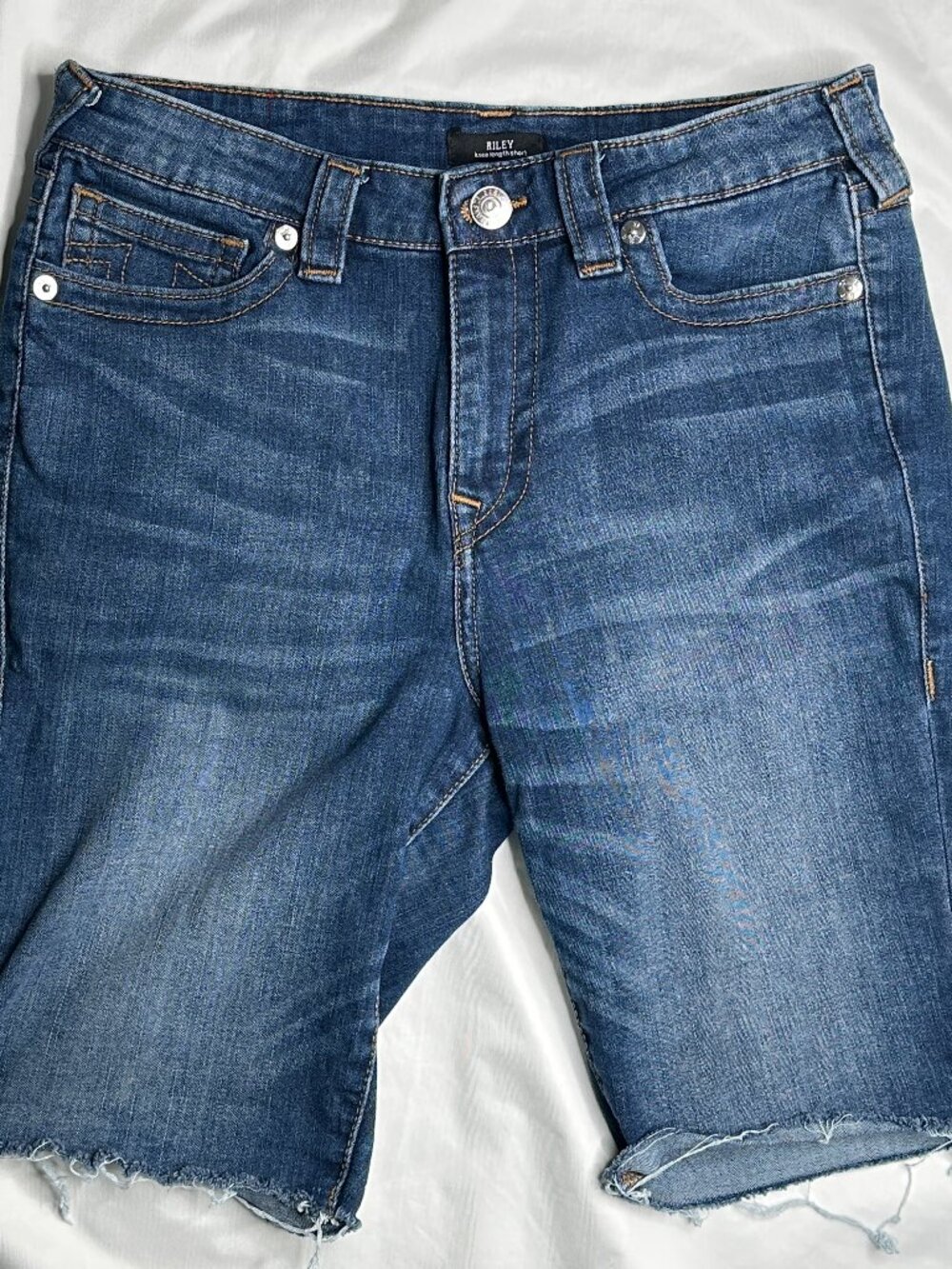 True Religion Shorts Womens Sz 32 Riley Knee Length Jean Shorts Y2K Style